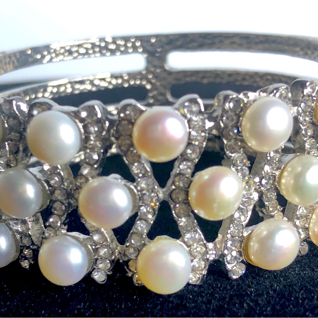 White Freshwater Bangle Bracelet